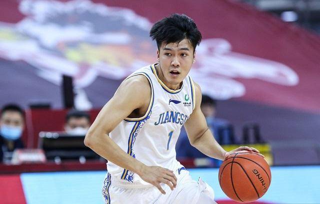 爱游戏娱乐平台 -包含里程碑夜犹他爵士战术微调，CBA季后赛清晨刷纪录，赛场秩序良好，控场能力受关注的词条