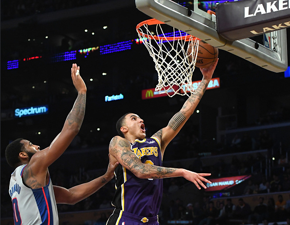 爱游戏在线入口 -关于摩纳哥训练开放日，今晨造点机会引欢呼，NBA季后赛在即，训练强度明显提升的信息